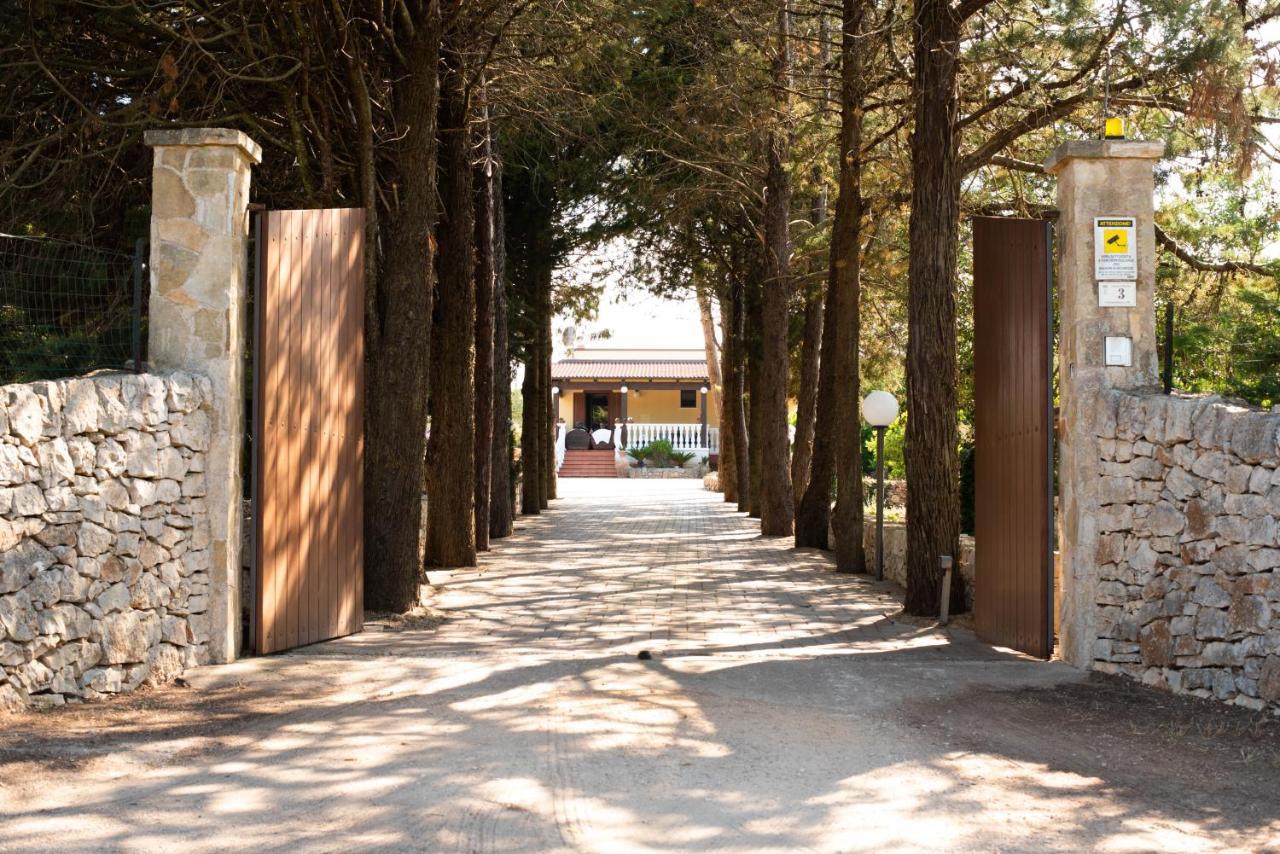 Villa Patrizia-Luxury Villa Моттола Экстерьер фото