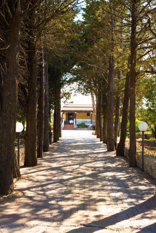 Villa Patrizia-Luxury Villa Моттола Экстерьер фото